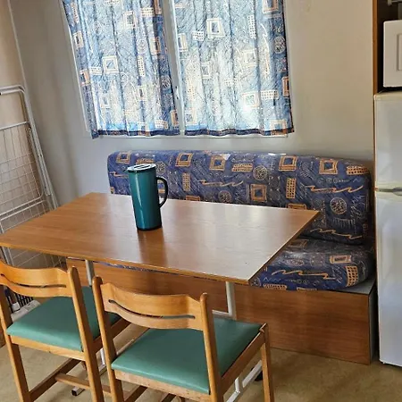 Mobil-home 4 P Dans Prl Au Bord De L'ardèche Avec Piscine Pradons